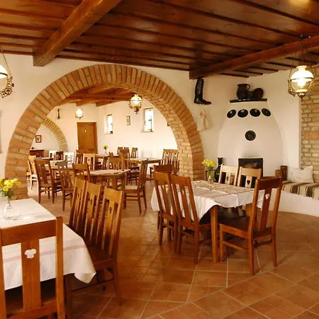 Koczor Winery &