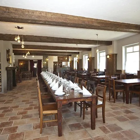 Pensión Koczor Winery & 4*