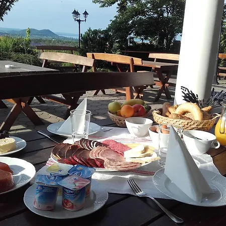 Koczor Winery & Guest house