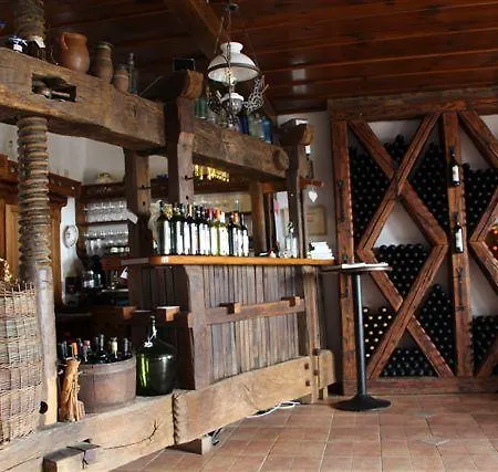 Koczor Winery & 3*
