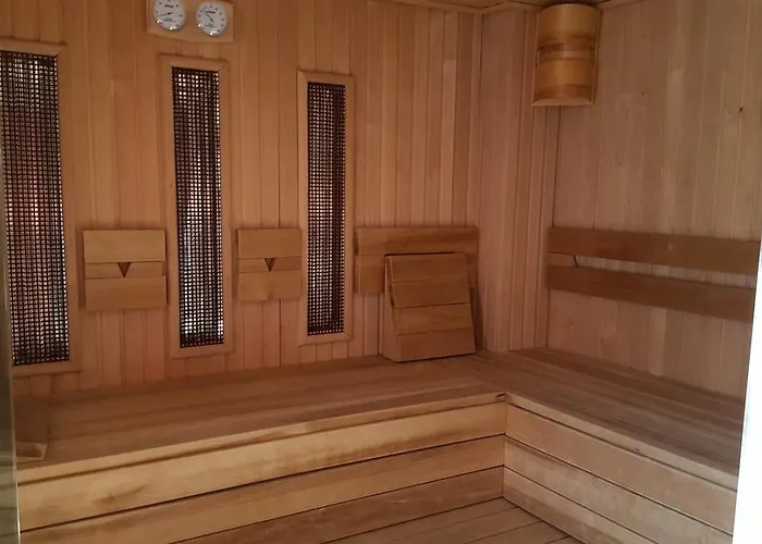 Koczor Winery & Πανσιόν 4*